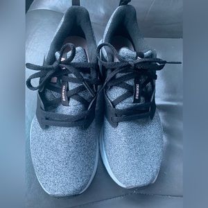 Women’s Nike air Bella training sneakers